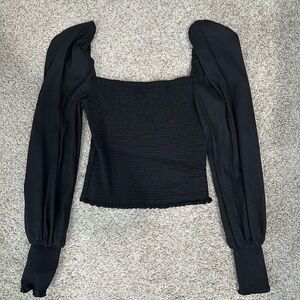 Gianni Bini Women’s Crop Top Black Long Sleeve Shirt